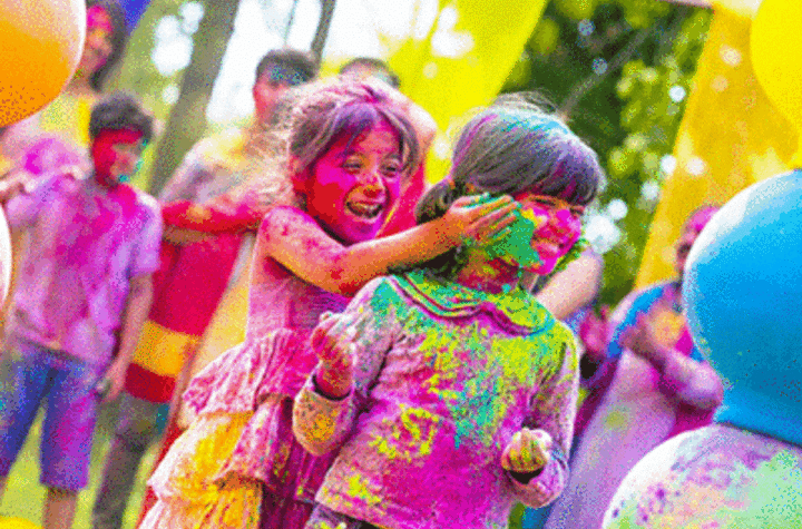 प्राकृतिक गुलाल से मनाएं HOLI का जश्न