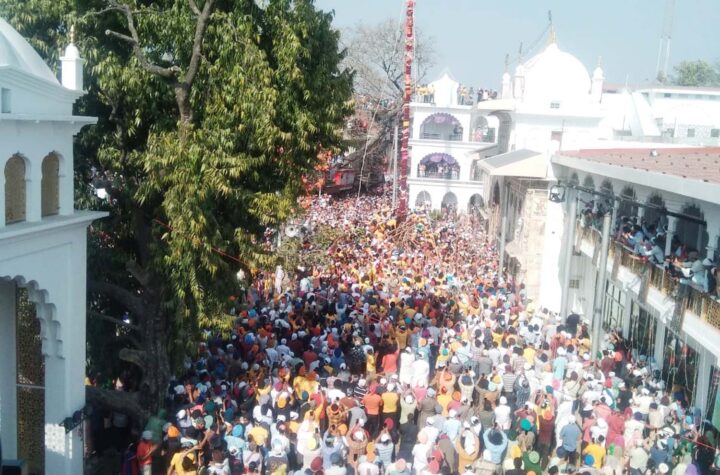 झंडे जी के आरोहण के साथ दून का ऐतिहासिक झंडा मेला शुरु एक माह